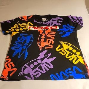 Black NASA t-shirt